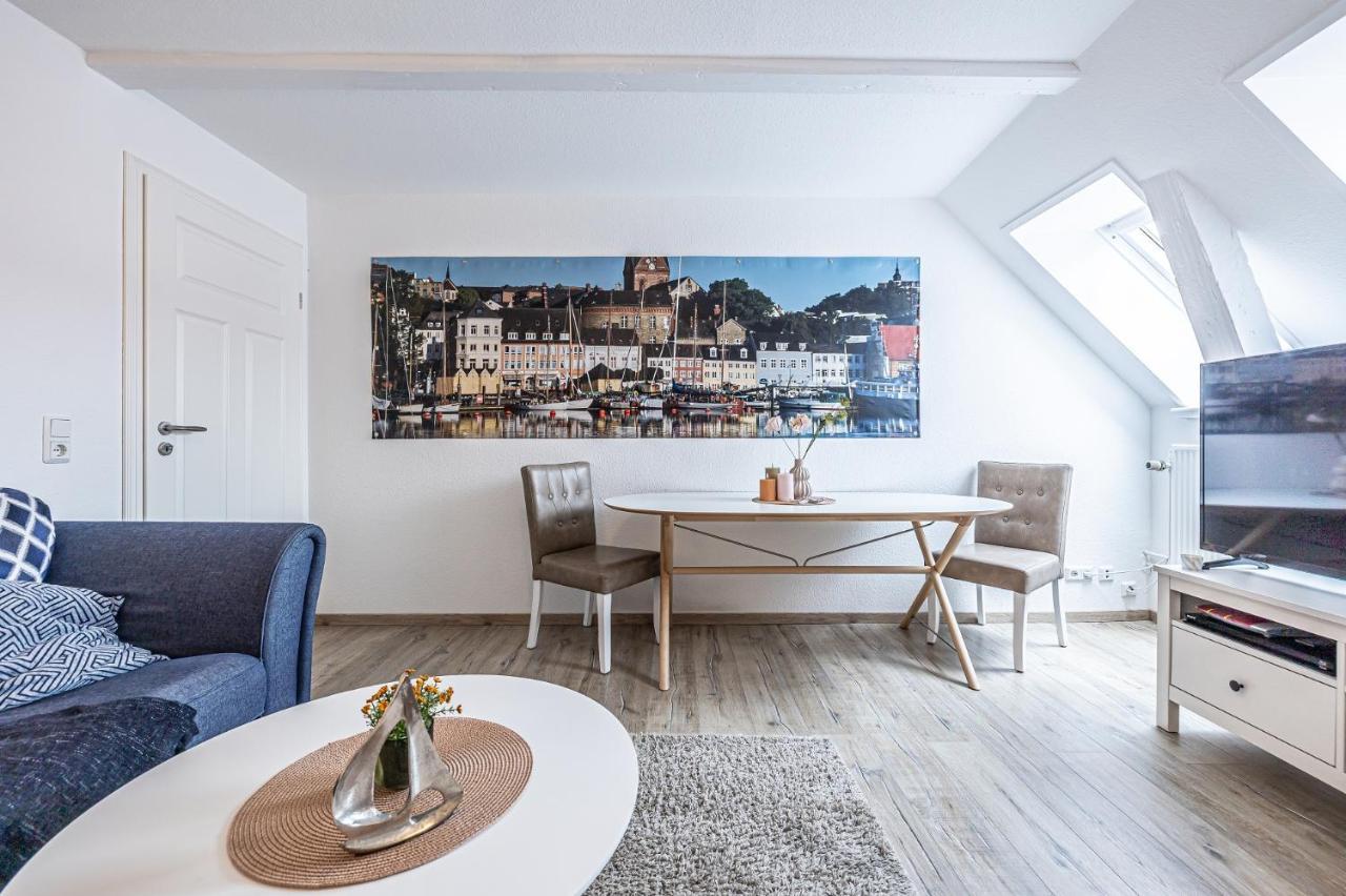 Fewo1846 - Im Sonnenhof - Komfortable 2-Zimmer-Wohnung Im Stadtzentrum Flensburg Dış mekan fotoğraf